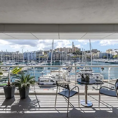 Apartment Stunning Luxury 3 Bedroom