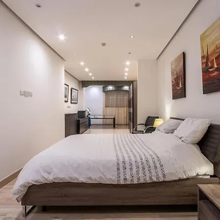 Apartment Stunning Luxury 3 Bedroom Ta Xbiex