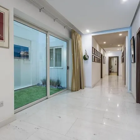 Stunning Luxury 3 Bedroom Ta Xbiex